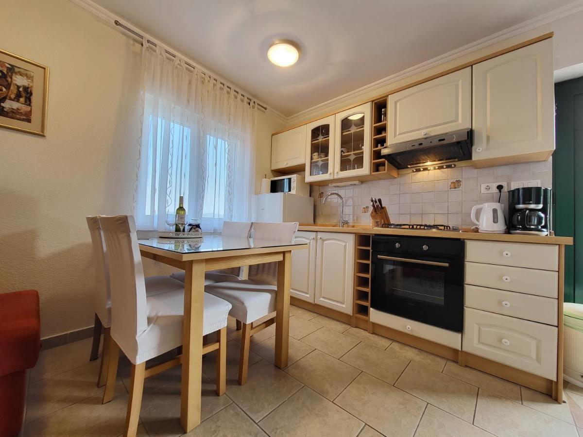 Holiday Home Duje Mali Iž Zewnętrze zdjęcie